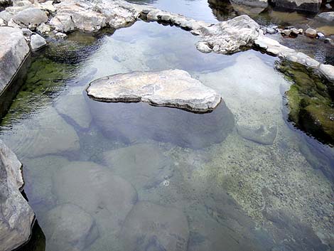 出雲湯村温泉 川原の湯（島根雲南）混浴自然露天風呂